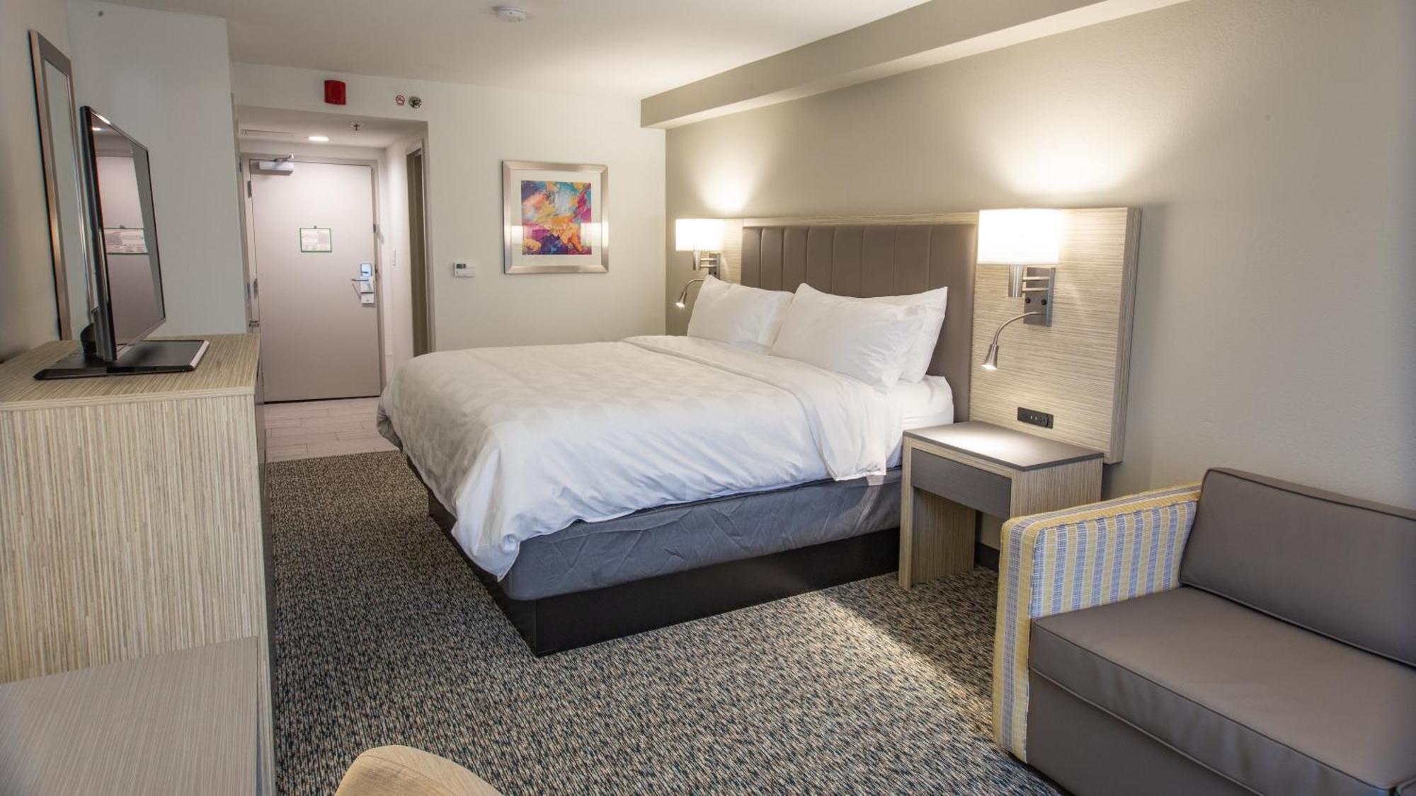 Premium King Room,1275941176:JPEG