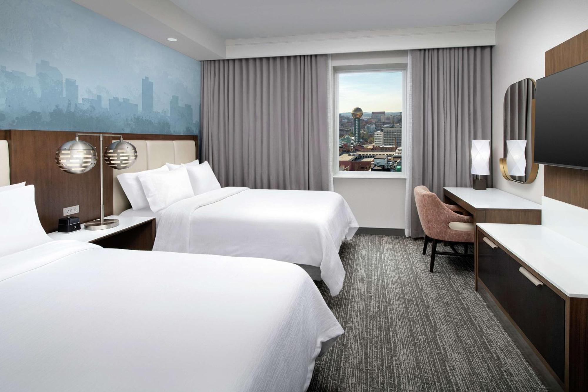 Two-Room Queen Suite with Two Queen Beds,1548125806:JPEG