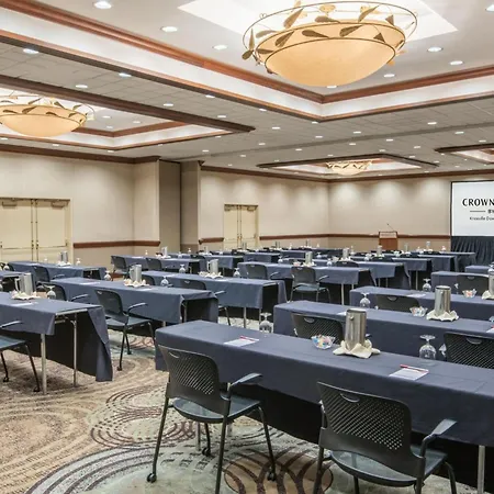 Crowne Plaza Knoxville Downtown University By Ihg-3